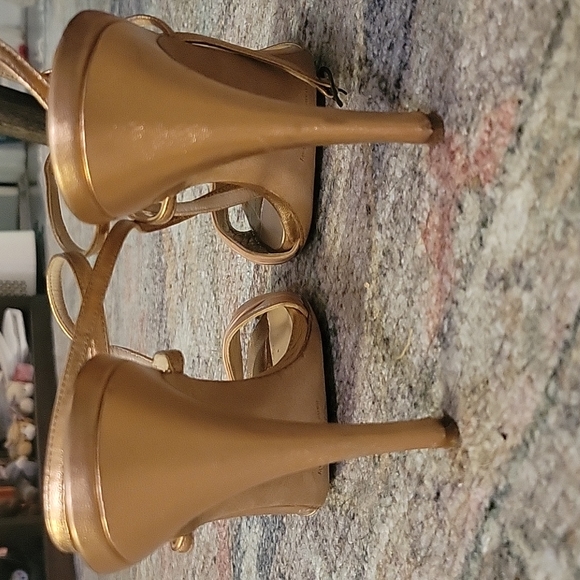 Manolo Blahnik Rose Gold Strappy Heels - Picture 3 of 7